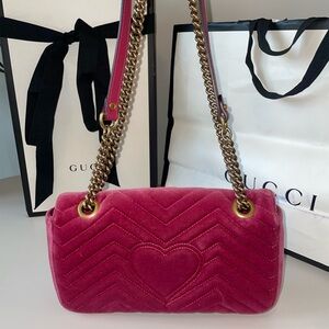 Gucci Fuchsia Velvet Marmont Purse
